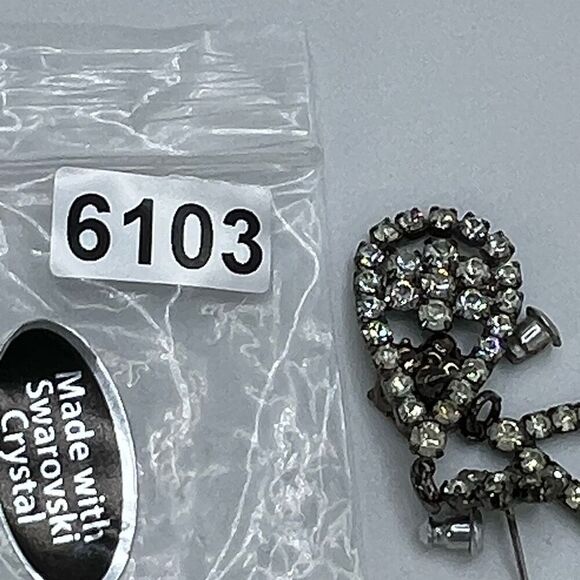 Swarovski Crystals Drop Earrings - Picture 6 of 6